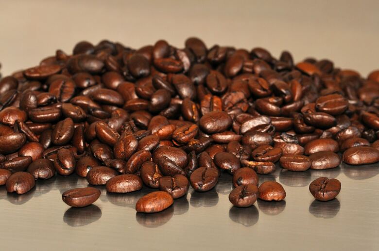 コーヒー豆はそのまま食べることが出来る