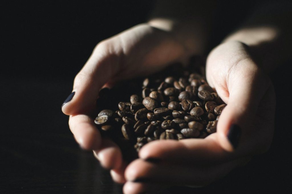 適切なコーヒー豆の量を理解して美味しいコーヒーを淹れよう！