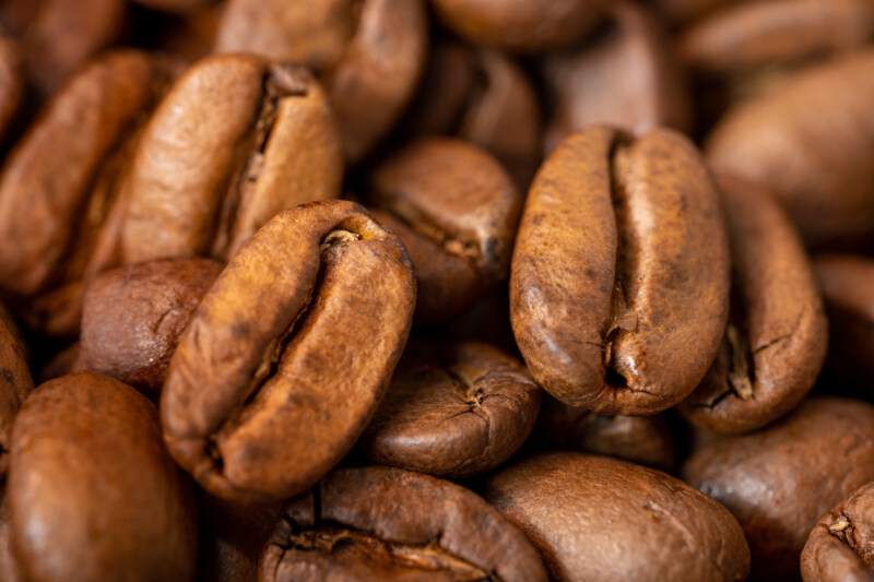 世界中から届く旬で高品質なコーヒーを使用