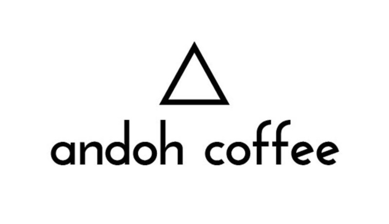 10. 小さなスタンドでこだわりのコーヒーを「andoh coffee」
