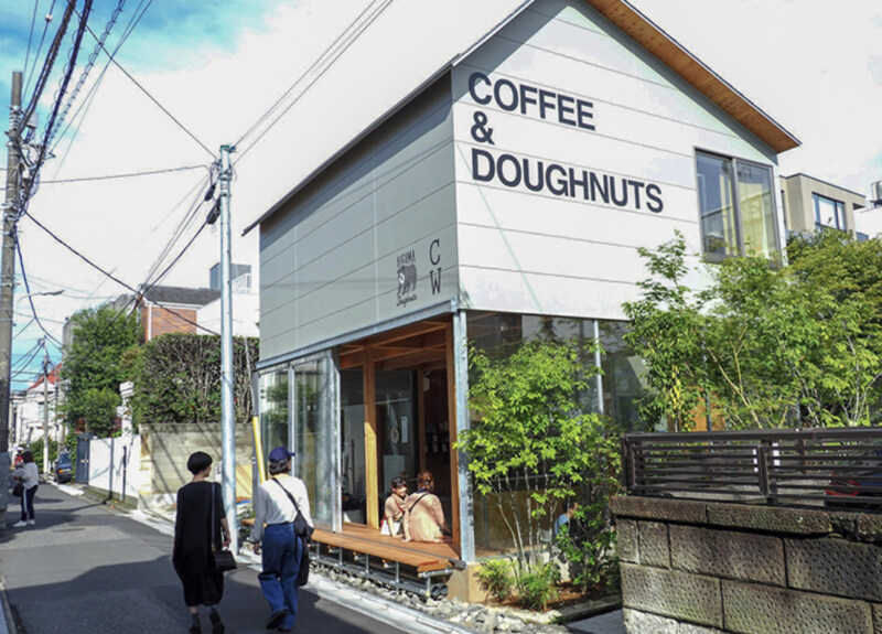 9. 【神宮前】人気ドーナツショップとコラボ「HIGUMA Doughnuts × Coffee Wrights」
